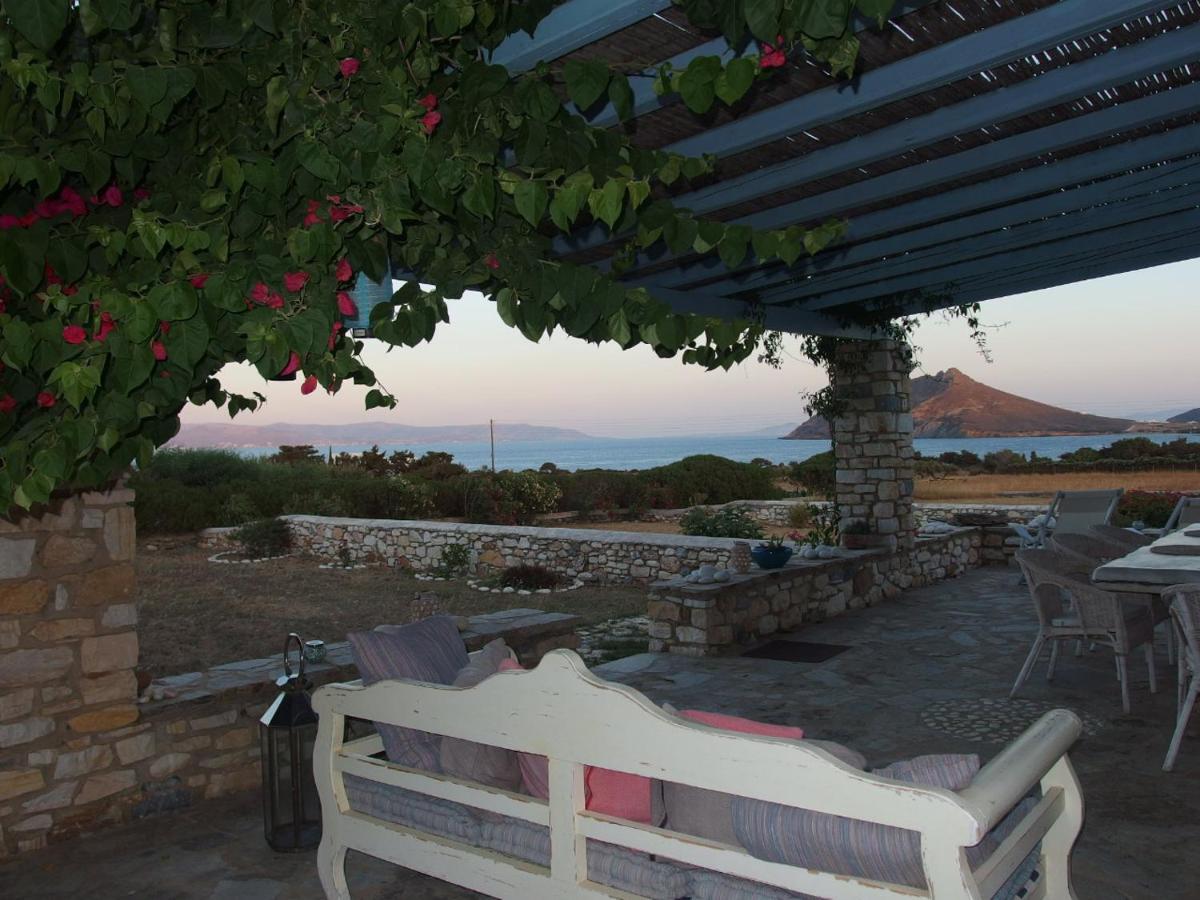 Villa Petradi อัมเบลาส ภายนอก รูปภาพ