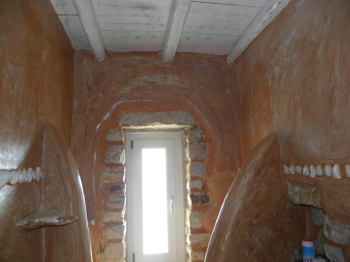 Villa Petradi อัมเบลาส ภายนอก รูปภาพ
