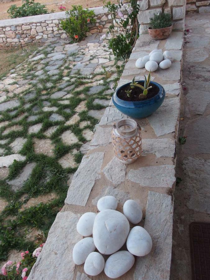 Villa Petradi อัมเบลาส ภายนอก รูปภาพ