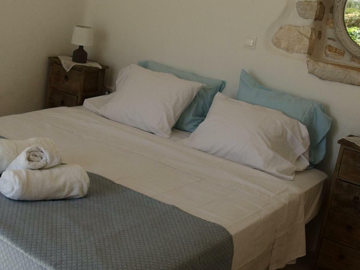 Villa Petradi อัมเบลาส ภายนอก รูปภาพ