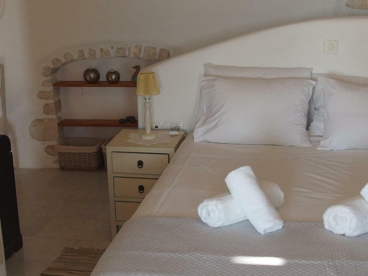 Villa Petradi อัมเบลาส ภายนอก รูปภาพ